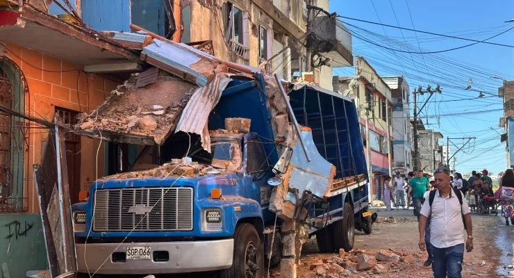 Kolombiya’daki 7,4 büyüklüğünde deprem: En az 22 ölü