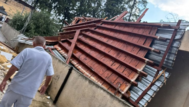 İskele Belediyesi şiddetli fırtına ve yağış nedeniyle vatandaşları uyardı