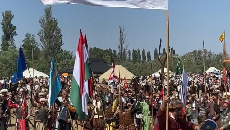 KKTC Macaristan’da düzenlenen Büyük Hun-Türk Kurultayı’nda temsil edildi