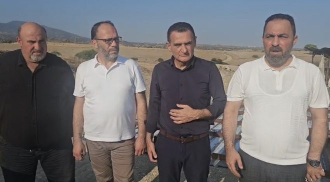 İskele bölgesinde hortum ve fırtına nedeniyle bazı binalarda, hanelerde ve ağıllarda zarar meydana geldi