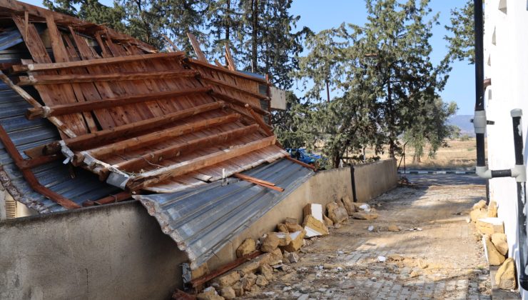 İskele Kaymakamı dünkü fırtınanın esas olarak Altınova’da etkili olduğunu söyledi