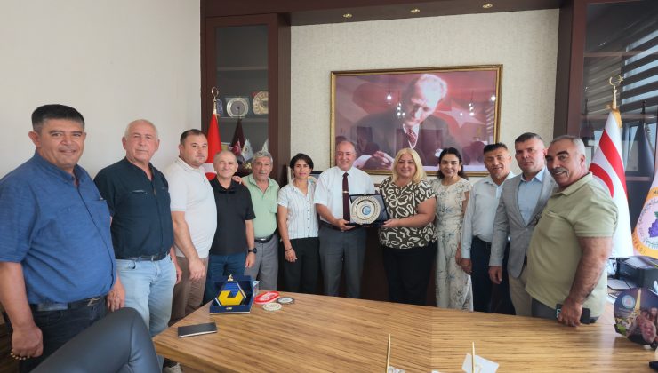 ADAKDER yönetiminden Başkan Fatma Çimen Tuğlu’ya ziyaret…