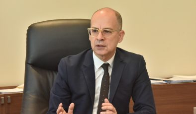 Rum Yönetimi Dânâ’nın diplomatlara yönelik brifingine katılımı önlemeye çalışıyor