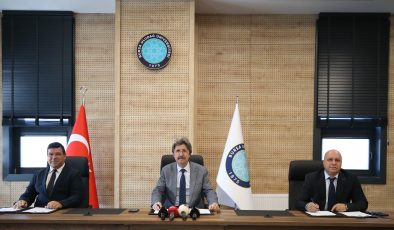 BUÜ, DAÜ ve ÜSİGED arasında akademik ve bilimsel işbirliği protokolü imzalandı