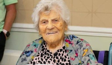 “Dünyanın en yaşlı insanı” Ethel Caterham, İngiltere’de 117 yaşına girdi