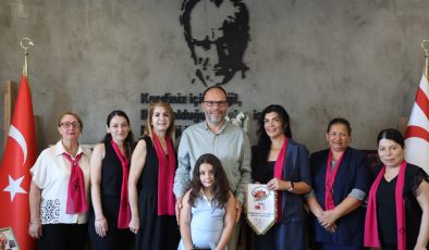 Larnaka Türk Kadınlar Birliği Derneği İskele Belediye Başkanı Sadıkoğlu’nu ziyaret etti