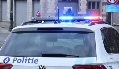Brüksel’de polis merkezine silahlı saldırı düzenlendi