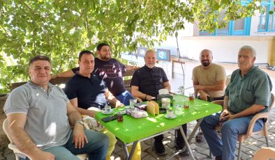 Akpınar, Karpaz bölgesindeki vatandaşlarla bir araya geldi, sorunları dinledi