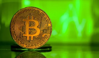 Bitcoin mayıstan bu yana ilk kez 80 bin doların üzerine yükseldi