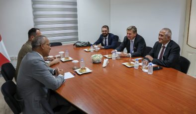 Alman Milletvekili Maximillian Krah, CTP’yi ziyaret etti