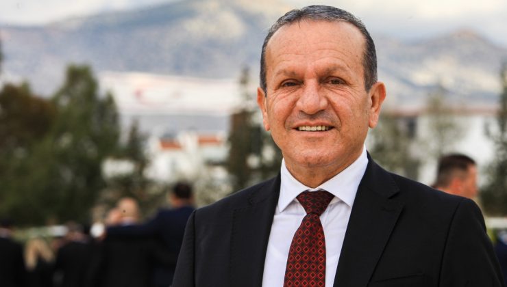 Ataoğlu: “Barcelona’nın KKTC’de kamp yapmasını engelleme girişimleri kabul edilemez”