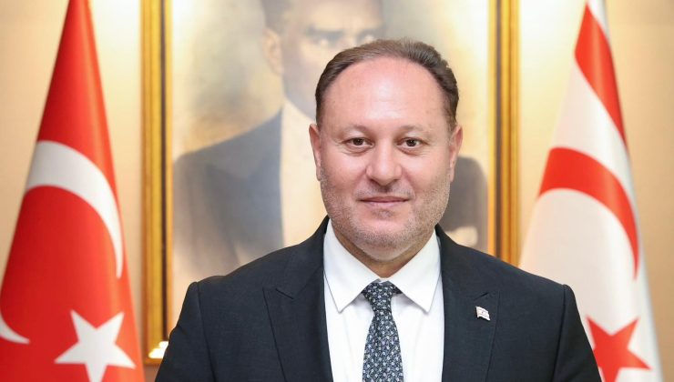 Öztürkler: “30 Ağustos Zaferi, tarihin dönüm noktalarından biri”