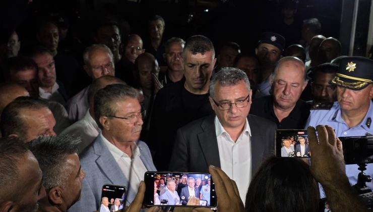 Erhürman: ”241 yolcu sağ olarak kurtarıldı, 8 yolcu hayatını kaybetti, 18 kişiyi arama kurtarma çalışmaları sürüyor”
