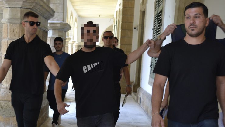uyuşturucu madde tasarrufu suçundan tutuklanan 23 yaşındaki A.H. mahkemeye çıkarıldı