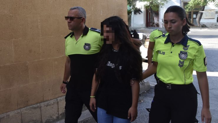 Girne-Güzelyurt anayolu üzerinde alkollü, süratli ve ehliyetsiz araç kullanarak, 85 yaşındaki T.O.’nun ölümüyle sonuçlanan kazaya neden olan, ayrıca polise yalan beyanda bulunan 21 yaşındaki Y.A. yeniden mahkemeye çıkarıldı.