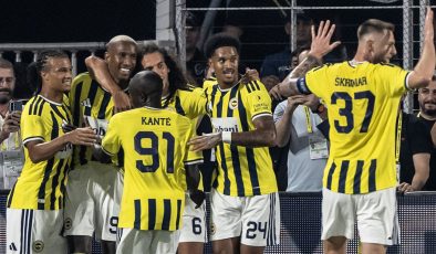 Fenerbahçeli yıldızdan taraftara veda: “Ayrıldığım için üzgünüm”
