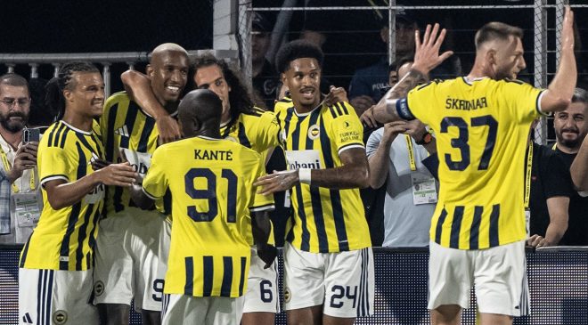Fenerbahçeli yıldızdan taraftara veda: “Ayrıldığım için üzgünüm”