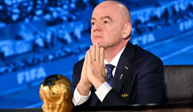FIFA’da deprem! Boykot tehdidinin ardından Infantino pes etti