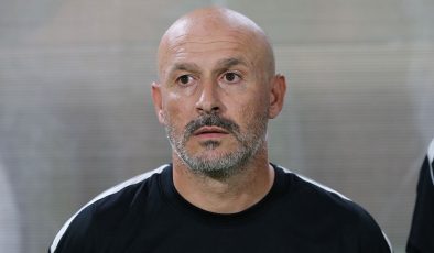Italiano’dan hakem eleştirisi: “Bir yumruk var”