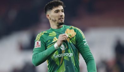 Manchester United ayrılığı duyurdu: Altay Bayındır’ın yeni takımı belli oldu