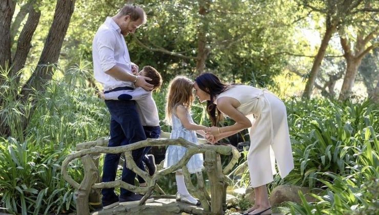 Prens Harry ve Meghan İngiltere’ye Dönüyor
