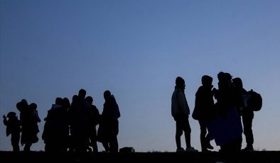 Rum gençler yurtdışına göç ediyor