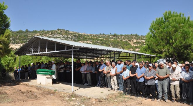 Girne’de gemi kazasında yaşamını yitiren Özdemir’in cenazesi Mersin’de defnedildi