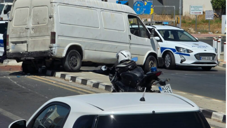 İki Kıbrıslı Türk’ün bulunduğu araç polis kovalamacası sonucu durdurulabildi