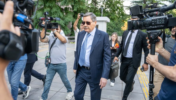 Melih Gökçek ifade vermek için Ankara Adliyesinde