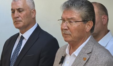Üstel, “Naaşların kimliklerinin belirlenmesi için DNA incelemelerinden yararlanılacak”