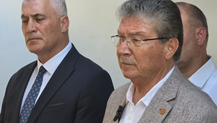 Üstel, “Naaşların kimliklerinin belirlenmesi için DNA incelemelerinden yararlanılacak”