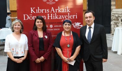 Sanatçı Mine Okur’un “Arkaik Sezgi” baskı resim sergisi Ankara’da açıldı