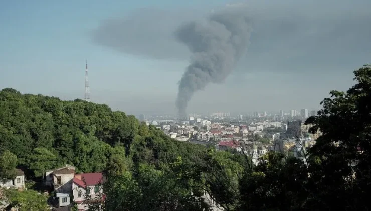 Rusya’nın Kiev saldırıları yeniden başladı: İki kişi öldü