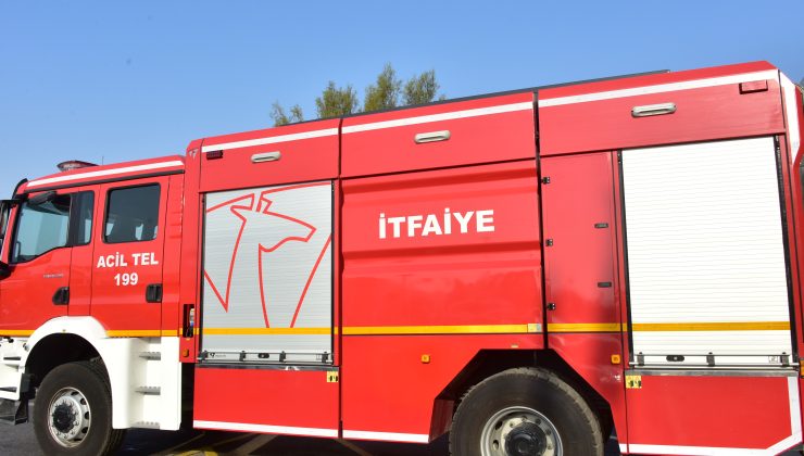 Lefkoşa’da seyir halindeki araçta yangın