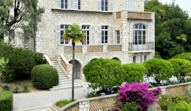 Fransa’da Renoir Müzesi’nde soygun: Tahmini değeri 9 milyon euro olan tablolar çalındı