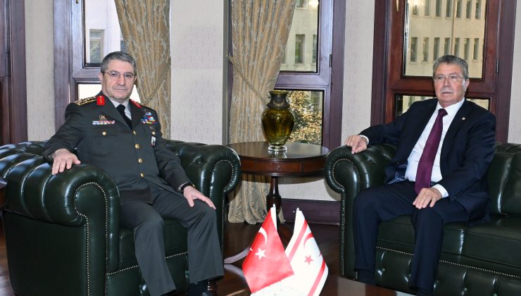 Başbakan Üstel TC Genelkurmay Başkanı Orgeneral Bayraktaroğlu ile görüştü