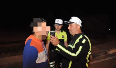 Trafik denetimlerinde 400 sürücü rapor edildi