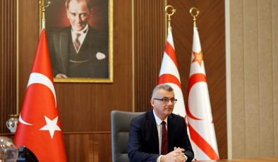 Erhürman, Seçim ve Halkoylaması Değişiklik Yasası’nı Meclis’e iade etti