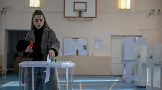 Rusya’da halk, milletvekili seçimleri için sandık başında