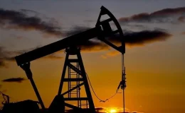 Brent petrolün varili 102,99 dolardan işlem görüyor