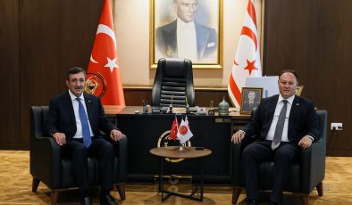Öztürkler, Yılmaz ile görüştü