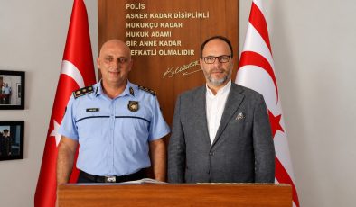 Sadıkoğlu İskele Polis Müdürü Erem’i ziyaret etti… “Kurumlar arası dayanışma aynı kararlılıkla sürecek”
