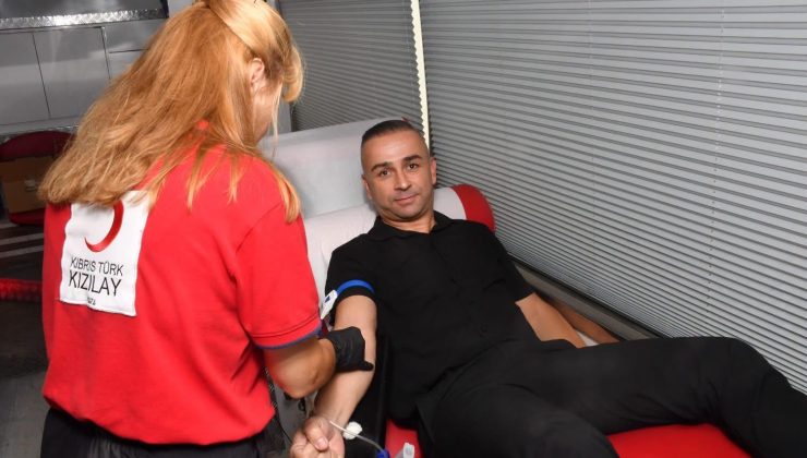 İtfaiye ve polis mensupları kan bağışı yaptı