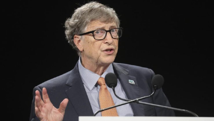 Bill Gates’ten yapay zeka uyarısı: “Milyarca kişinin ölümüne yol açabilir”