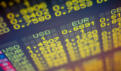Döviz kurları… Dolar 49,17, Euro 55,85, İngiliz Sterlini 65,10 TL