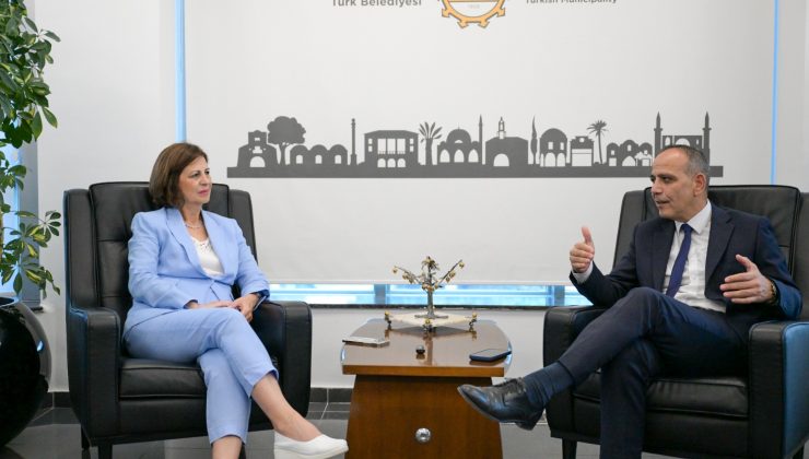 Eskişehir Büyükşehir Belediye Başkanı Ünlüce Harmancı’yı ziyaret etti