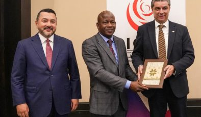 Lefkoşa, 2027 İİT Gençlik Başkenti ilan edildi