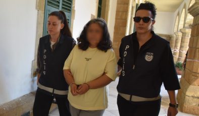 Alayköy’de meydana gelen “Taammüden Adam Öldürme” meselesi ile ilgili olarak tutuklanan zanlı E.T. yeniden mahkeme huzuruna çıkarıldı.