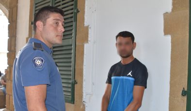 Haspolat Kirli Sanayi Bölgesi’nde meydana gelen “Kasti Hasar” suçundan tutuklanan H.Ö. yeniden mahkemeye çıkarıldı.