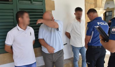 Haspolat’ta meydana gelen “müstahdem tarafından sirkat” suçundan tutuklanan Türkmenistanlı ustabaşı U.M. mahkemeye çıkarıldı.